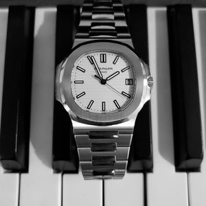 Meet your Posher, Johnny